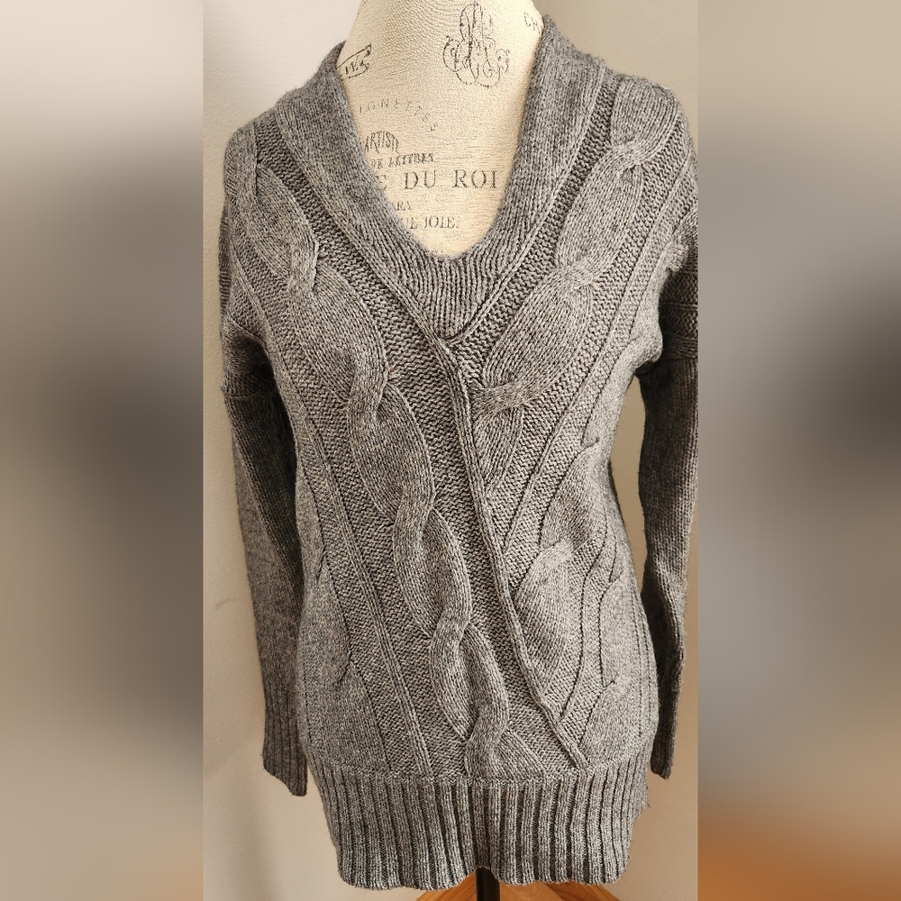 LOFT grey V neck wool blend sweater in size S